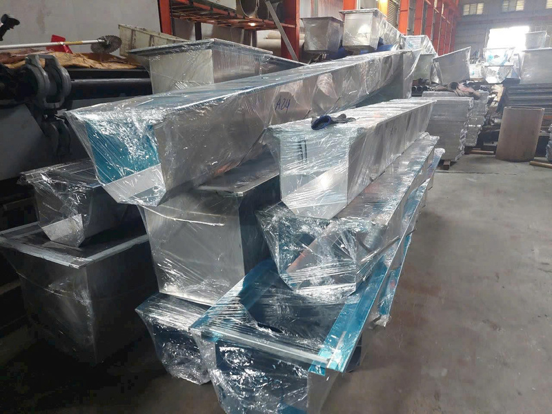 Gia công phễu inox công nghiệp